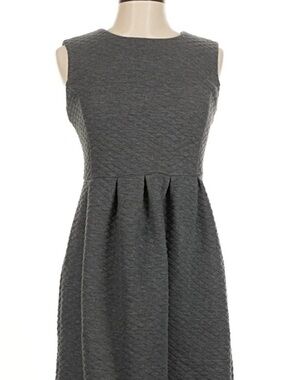 LOFT Charcoal Textured Pleated Sleeveless Midi Dress